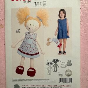 BN UNCUT BURDA 6824 DOLL SEWING PATTERN